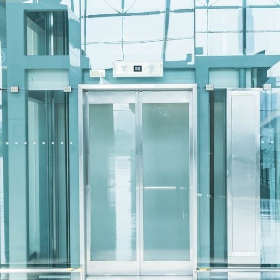 ติดตั้งลิฟท์บรรทุกสินค้า สแตนดาร์ด ลิฟท์ แอนด์ เครน  - บริการบำรุงรักษาลิฟท์